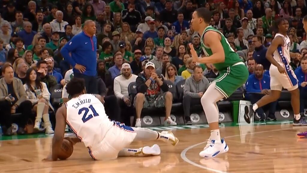 Joel Embiid flops after Grant Williams bumped him 😂 Game 2
