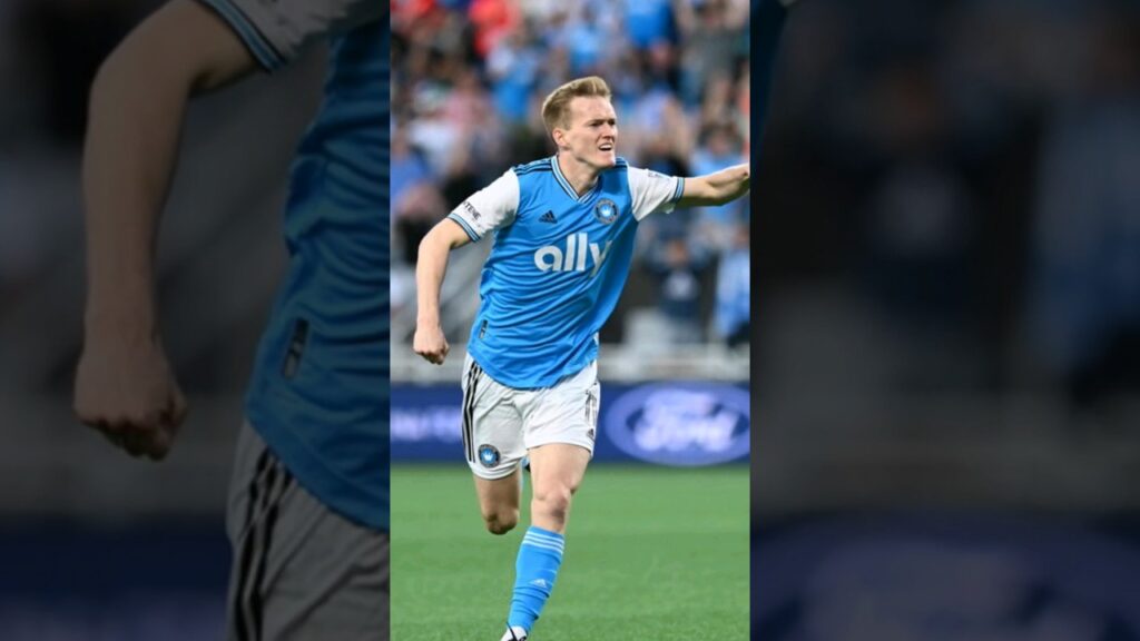 ŚWIDERSKI SIĘ NIE ZATRZYMUJE!