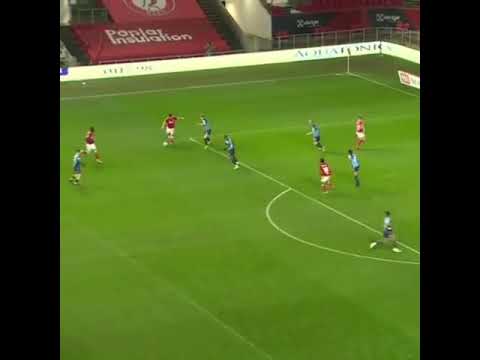 Bristol city fc : Magnifique but da Famara diedhiou