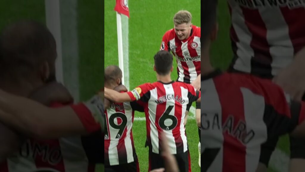 Absolute SCENES at the Gtech 🤩🎆 #brentfordfc #premierleague #BryanMbeumo