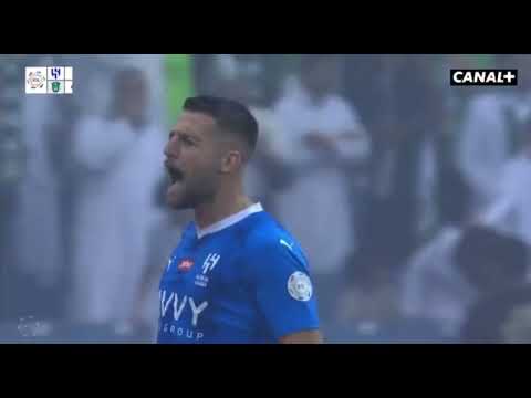 Admirez la superbe passe décisive de Kalidou Koulibaly sur le 1er but d'Al Hilal contre Al Ahli
