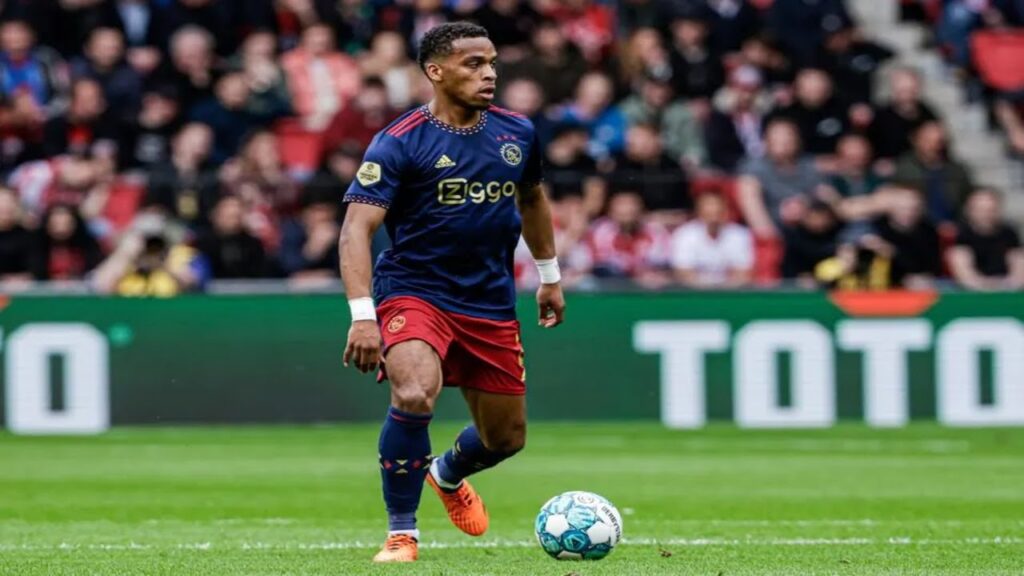 this is why Mikel Arteta wants Jurrien Timber..