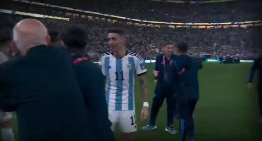 Lionel Messi & Angel Di Maria embrace after the final 🏆