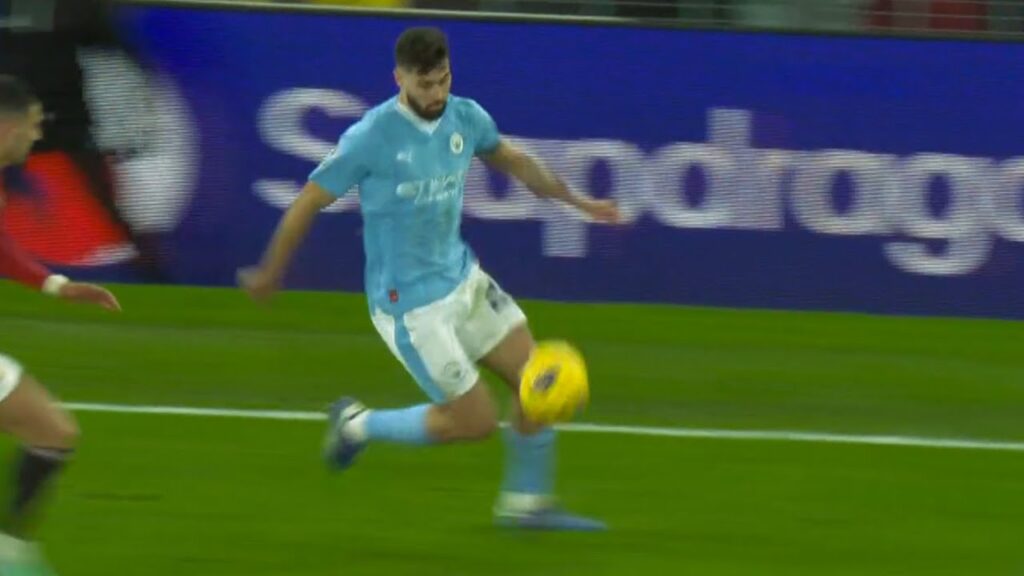 €90M For This Left Back. Is It Worth It? | Joško Gvardiol €90M For This Left Back. Is It Worth It? | Joško Gvardiol