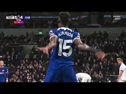 😂 Nicolas Jackson does Cristiano Ronaldo’s “SIU” celebration after scoring his hat-trick 😅⚽️