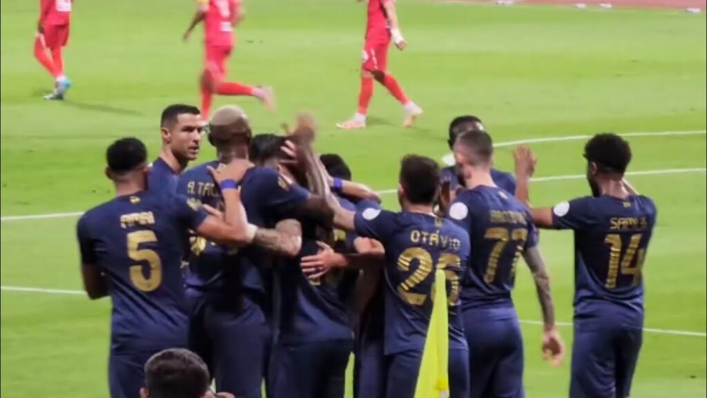 Cristiano Ronaldo, Sadio Mané Crazy celebration for Alex Telles Free Kick Goal vs Al Wehda
