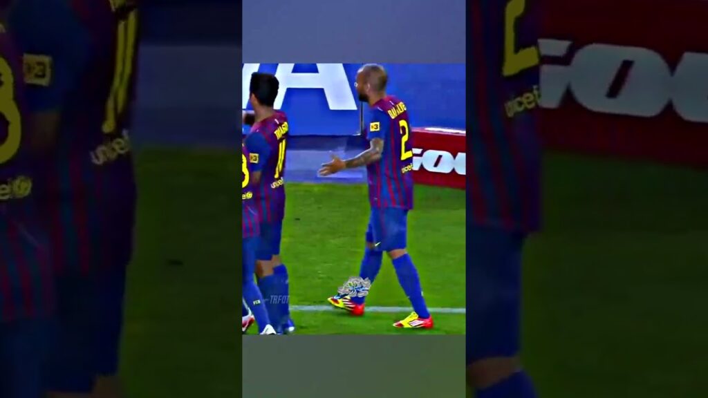 Пепе - личный охранник #футбол #football #ronaldo #pepe #youtubeshorts #shorts #trending #top