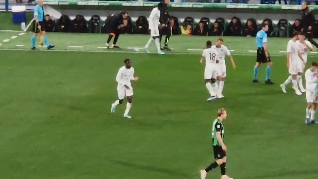 Sassuolo - Salernitana 0-2 GOL Boulaye Dia Celebration 10.11.2023