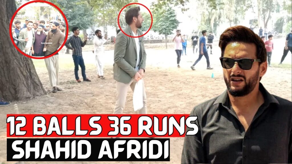 Shahid Afridi , Muhammad Yousuf and Mushtaq Ahmed Playing Cricket with Public - Samaa tv