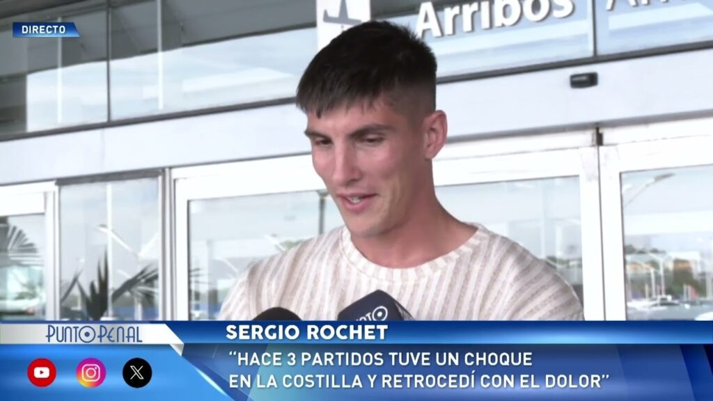 SERGIO ROCHET. HABLAMOS CON LOS FUTBOLISTAS DE LA SELECCIÓN URUGUAYA A SU LLEGADA A CARRASCO.