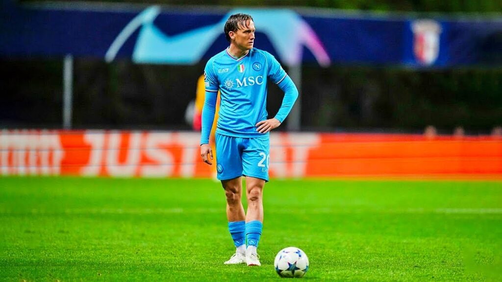 The Midfielder Brilliance of Piotr Zieliński