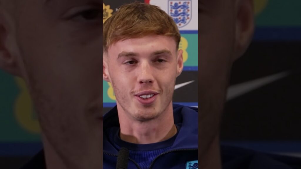 Cole Palmer on THAT shove from Erling Haaland 😂