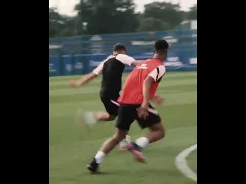 4-8-21 Pablo Sarabia en el entrenamiento con el PSG
