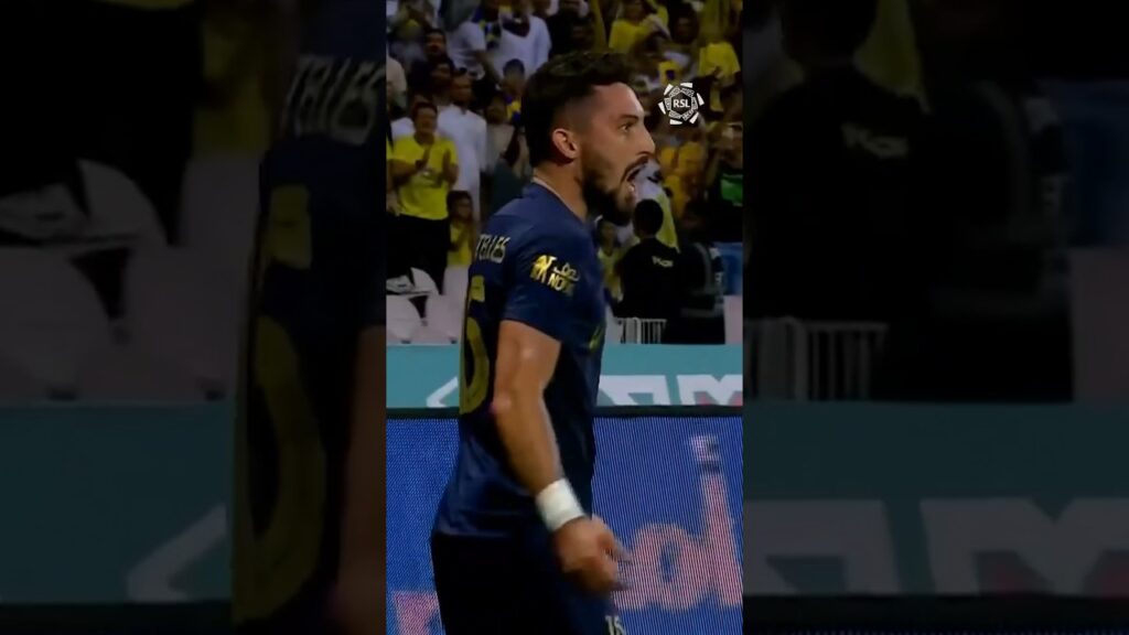 Alex Telles picked his spot 🎯⚽️ #yallarsl #football #soccer #alextelles #alnassr