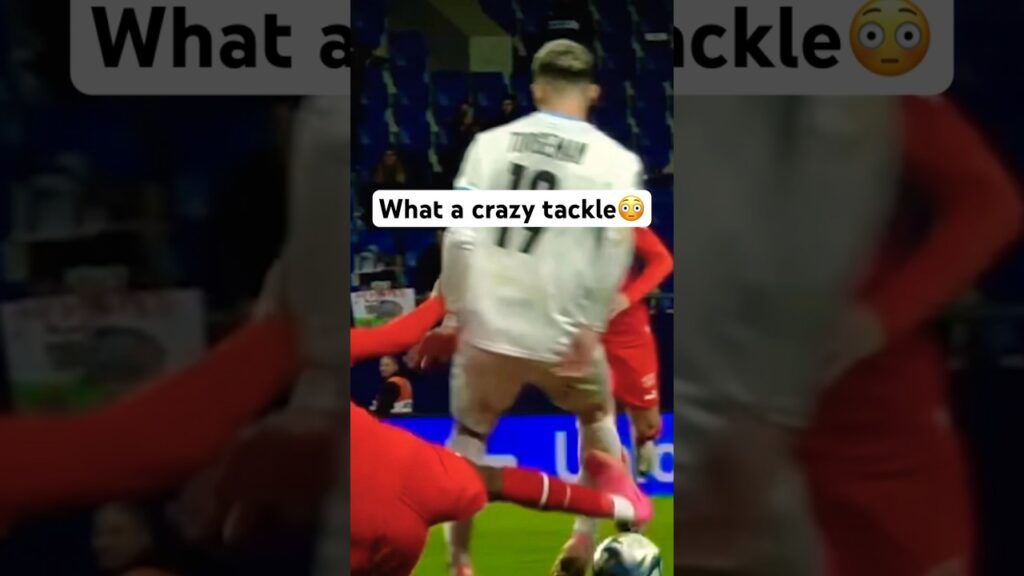 Edimilson Fernandes with a crazy tackle last night😳🇨🇭