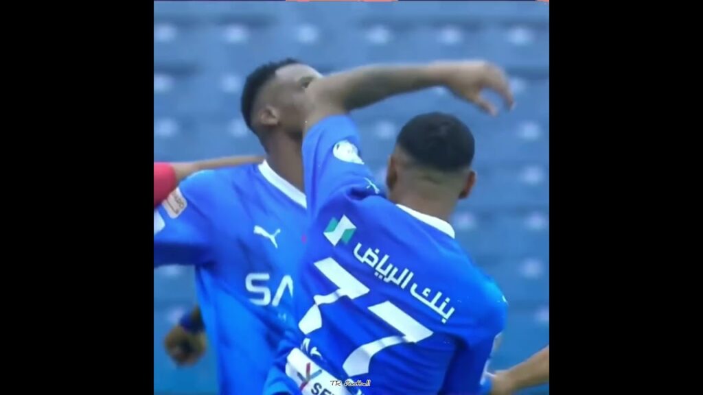 فاول محمد كنو قبل قليل على التعاون حطها حط 😱🤩🤯🔥🤍#محمد_كنو #shorts #explore #الهلال