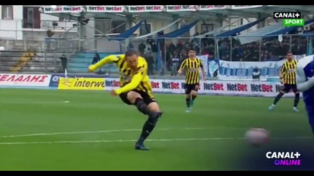 Grzegorz Krychowiak zdobył bramkę dla AEK Ateny  (18.04.2022)