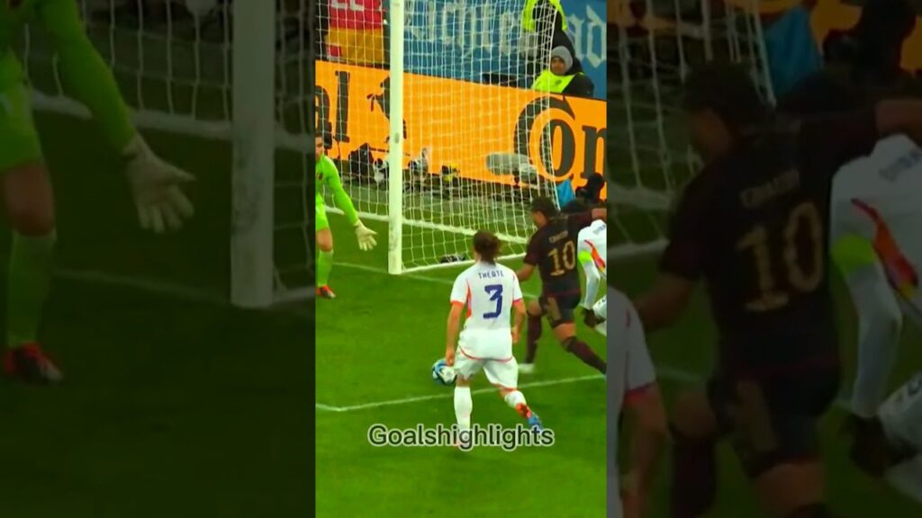 Serge Gnabry dribble past 4 and almost score when Vs Belgium