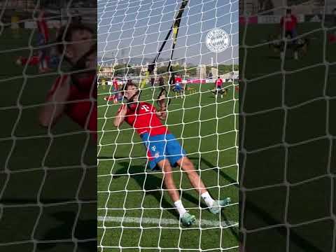 LEON GORETZKA TRAINING💪 leongoretzka fcbayernwtc packmas