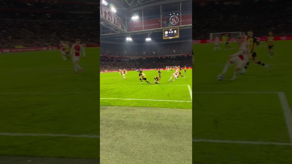 Superb Ajax goal from Kenneth Taylor! 👏
