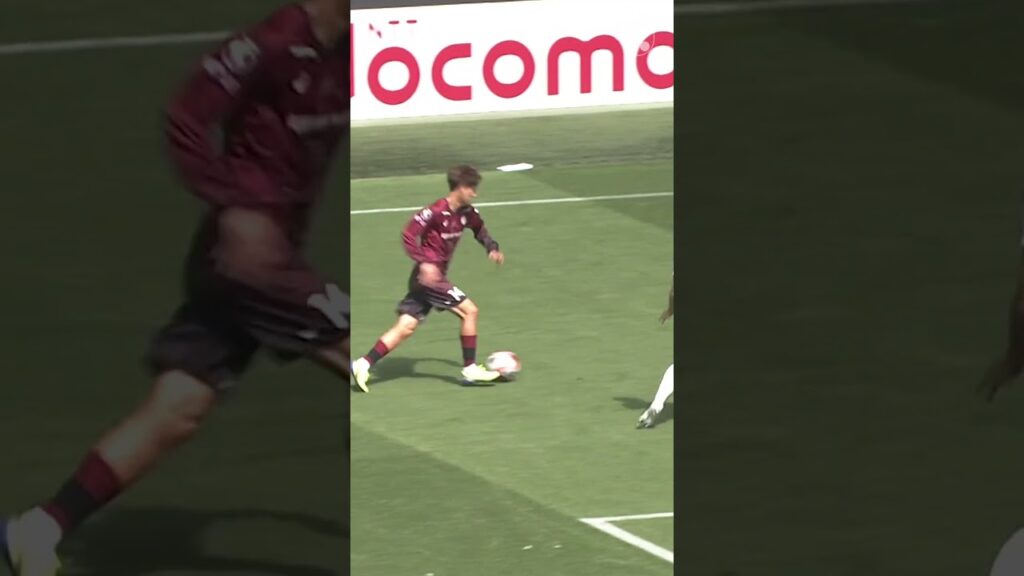 🇯🇵🐮 Yoshinori Muto on the double! ✌️ #shorts #JLeague #J30