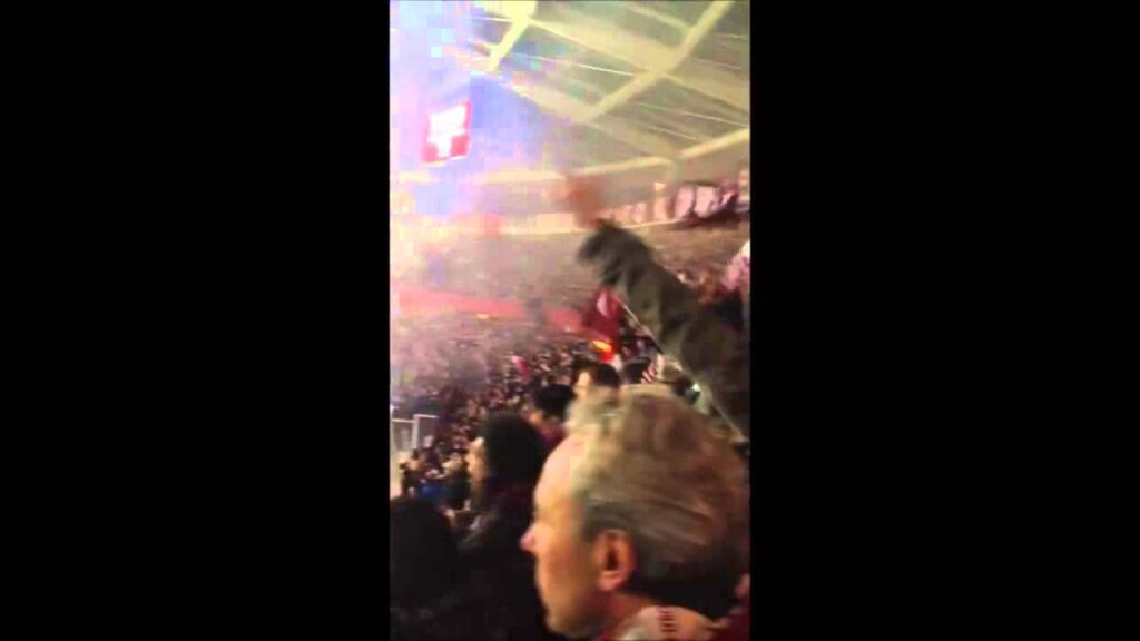 Un coro della Maratona per Kamil Glik