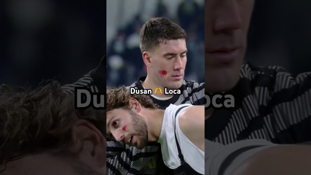 Vlahovic helping a friend 🥰