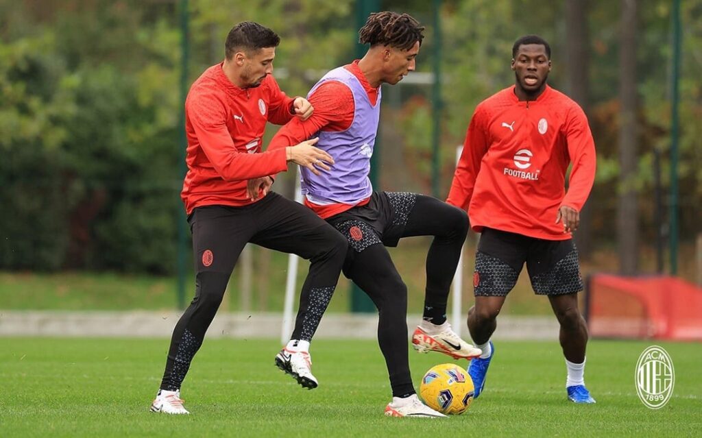 Zeroli also trained with the first team 🔴⚫️