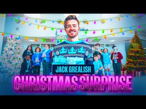 Jack Grealish DELIGHTS shocked Man City kids | It's Jack in a Box!