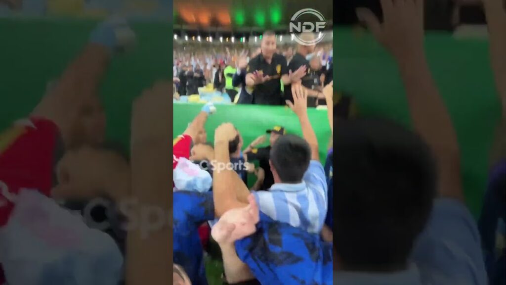 El Dibu Martinez salto a defender a los Argentinos