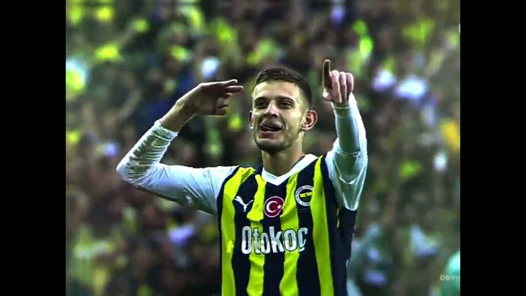 Sebastian Szymanski - Family Affair