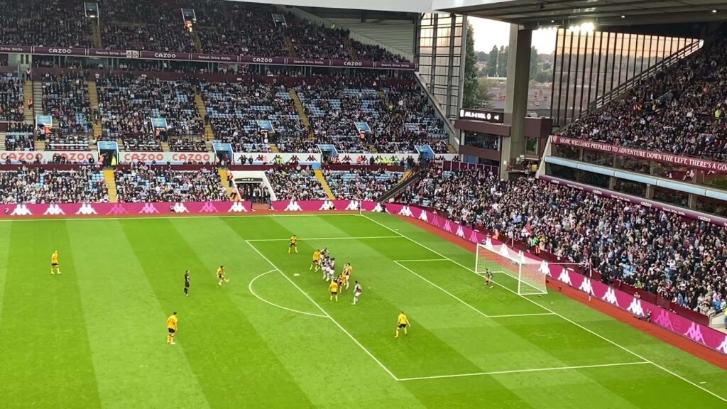 RUBEN NEVES scores last minute WINNER as WOLVES fans go wild