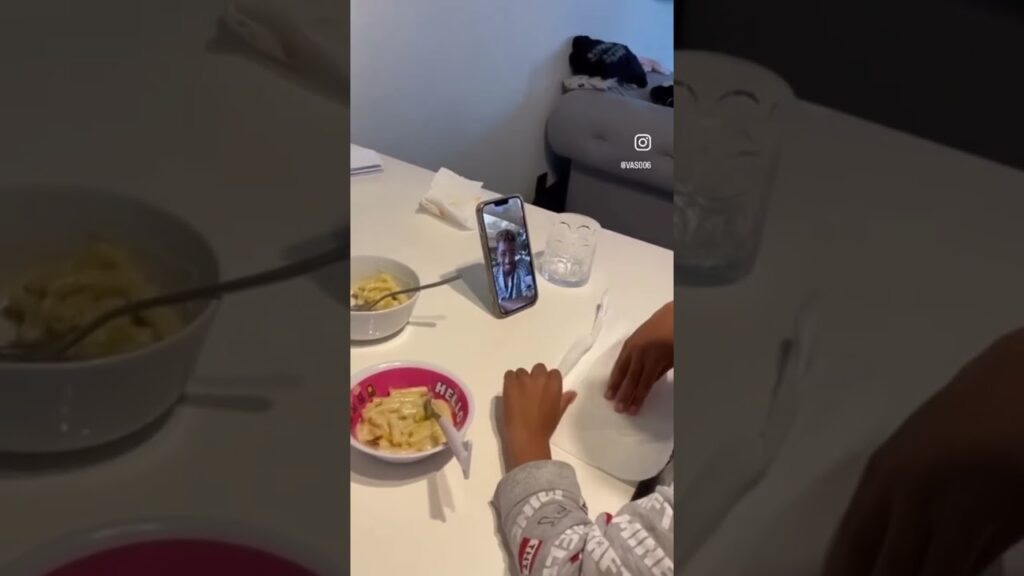 Random FaceTime with the legend Kingsley Coman - What a guy!! #football #soccer #bayernmunich