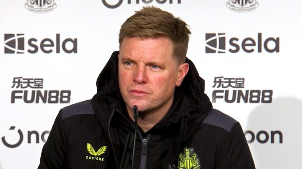 'Looks like Nick dislocated his shoulder... DOESN’T LOOK GOOD!' | Eddie Howe | Newcastle 1-0 Man Utd