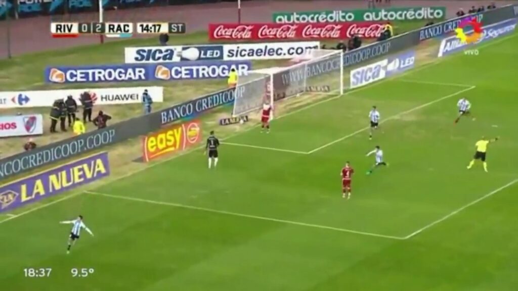 Gol de Marcos Acuña vs River, (18/62017)