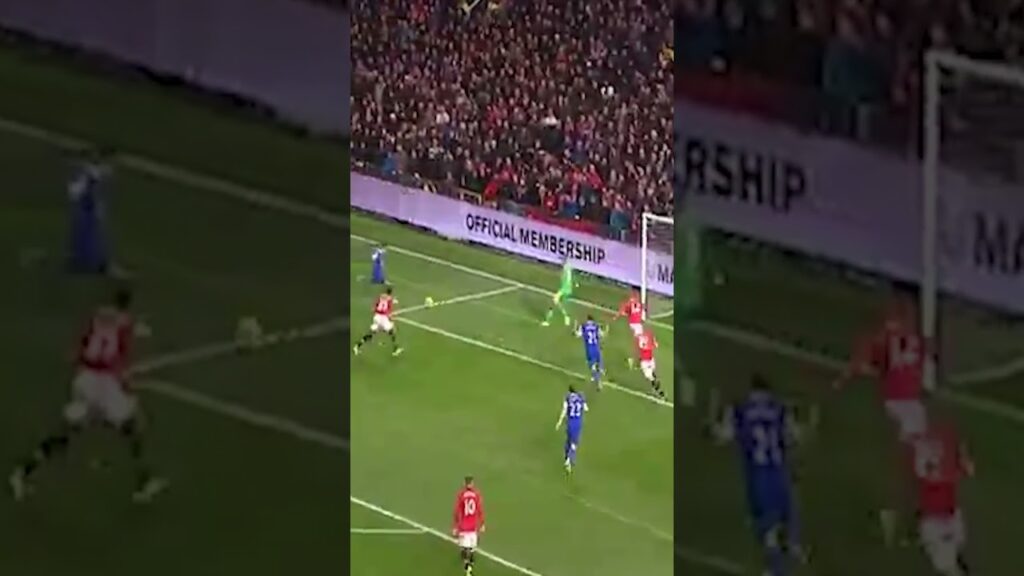 BRYAN OVIEDO SCORES LATE WINNER AT MANCHESTER UNITED! #everton #premierleague #football #onthisday BRYAN OVIEDO SCORES LATE WINNER AT MANCHESTER UNITED! #everton #premierleague #football #onthisday