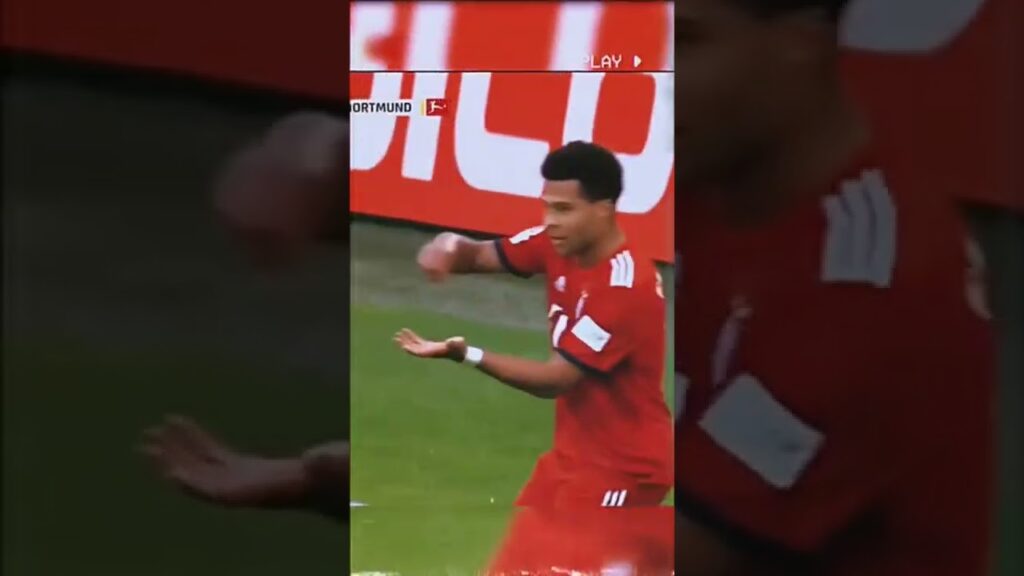 Serge Gnabry y David Alaba celebration #football #shorts