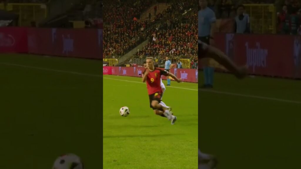 Leandro Trossard #belgium #futbol