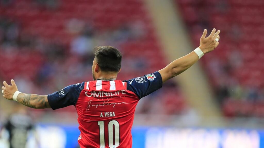 GOOOOOL DE ALEXIS VEGA / CHIVAS 2-3 TAPATIO