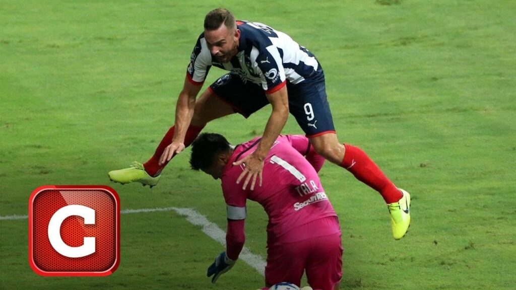 Debut de Vincent Janssen en triunfo de Rayados sobre Toluca / Cancha