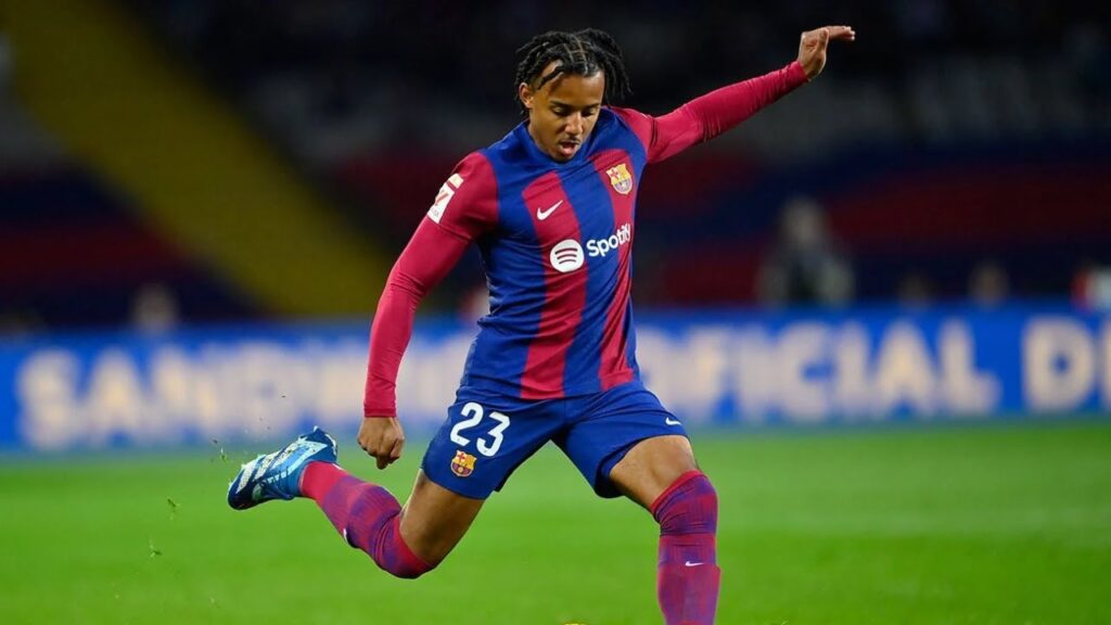 Jules Koundé Playing as a Right-Back vs Atletico Madrid (3/12/2023)