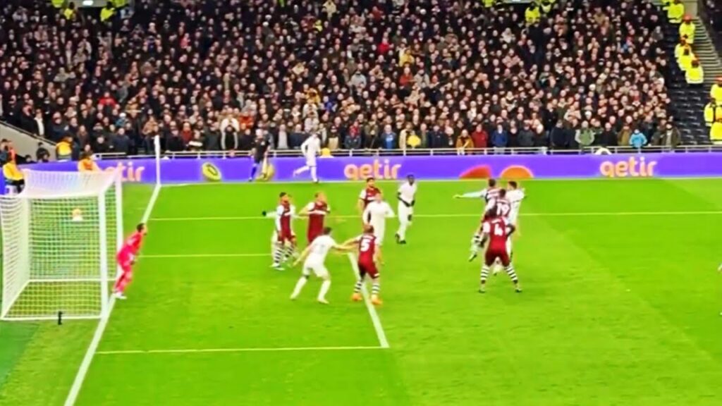 Cristian Romero Beautiful Header vs West Ham