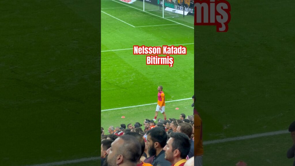 ⁉️Nelsson’un Saha Kenarında Isınmaya Çalışması Dikkat Çekti! #Galatasaray