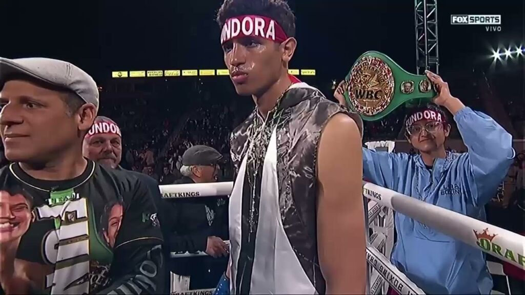 JIRAFA FUNDORA (MEXICO) VS BRIAN MENDOZA (CUBA) FULL FIGHT