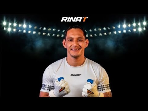 firma de autógrafos de Rodolfo cota en altacia #rinat #unokeepershop #golkeeper  @rinatoficialTV