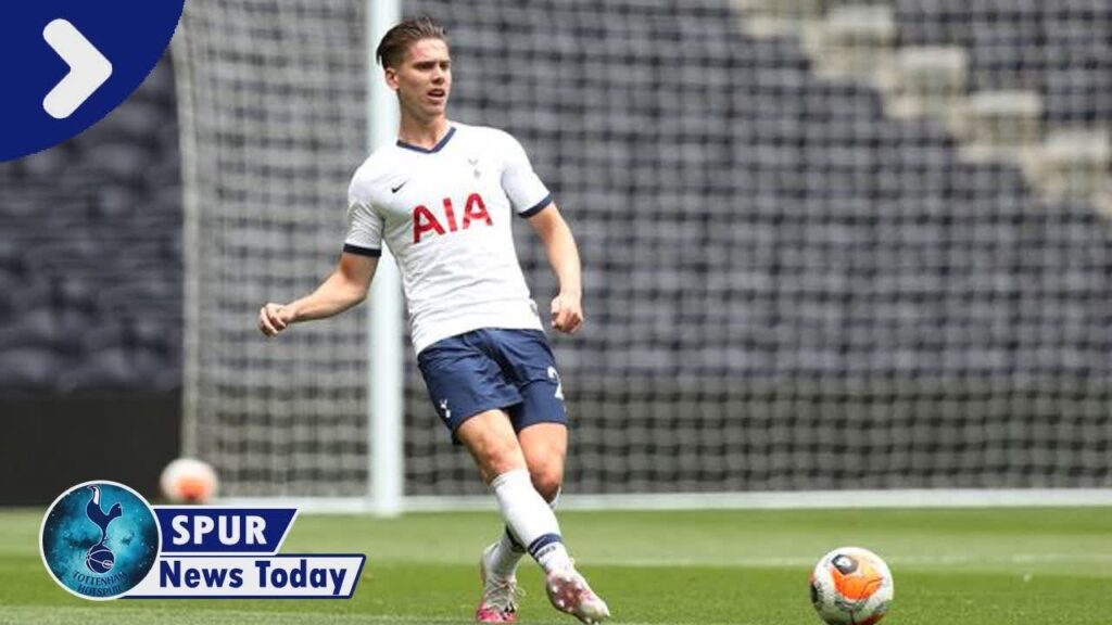 Leeds considering double transfer move as Marcelo Bielsa targets Juan Foyth deal - news today