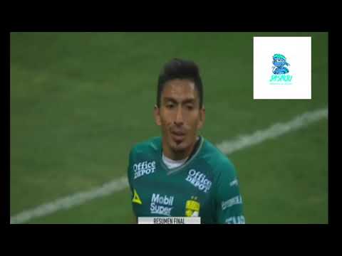 2 goles perdidos por Ángel Mena jugador de León frente a las Chivas