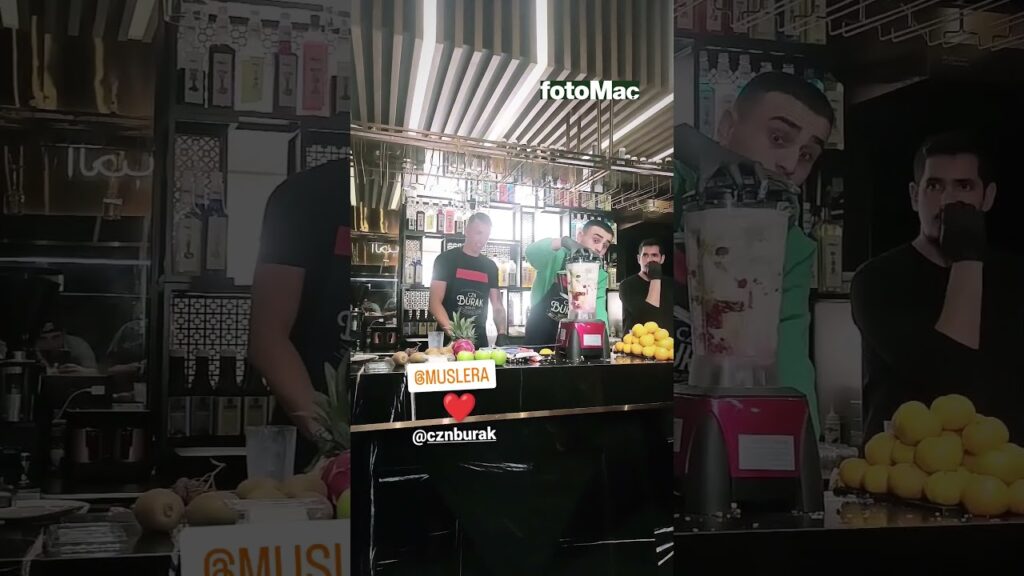 Galatasaray Kaptanı Fernando Muslera, CZN Burak İle Beraber Mutfağa Girdi