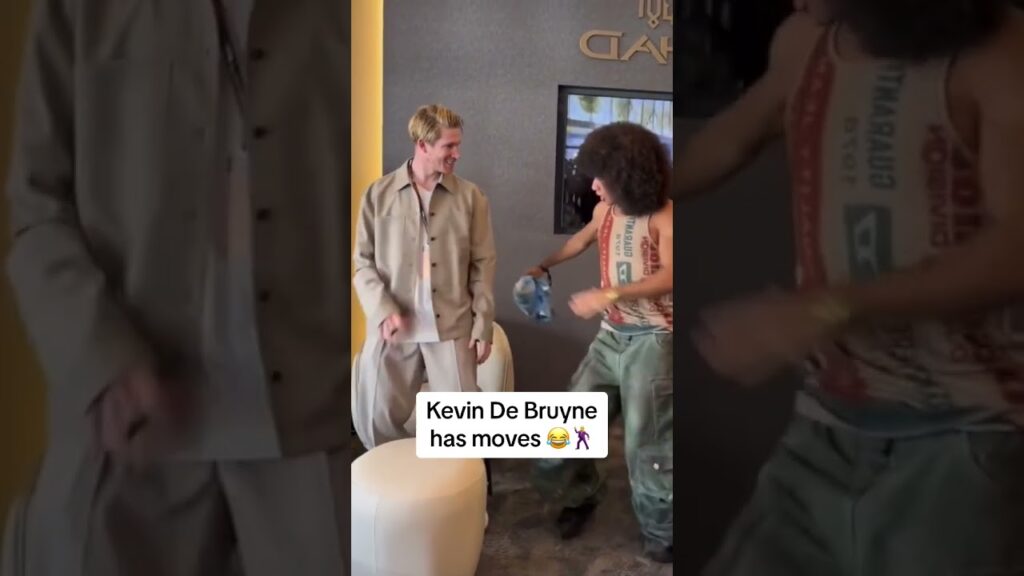 Kevin De Bruyne has the moves (Via noelgoescrazy/TT) shorts