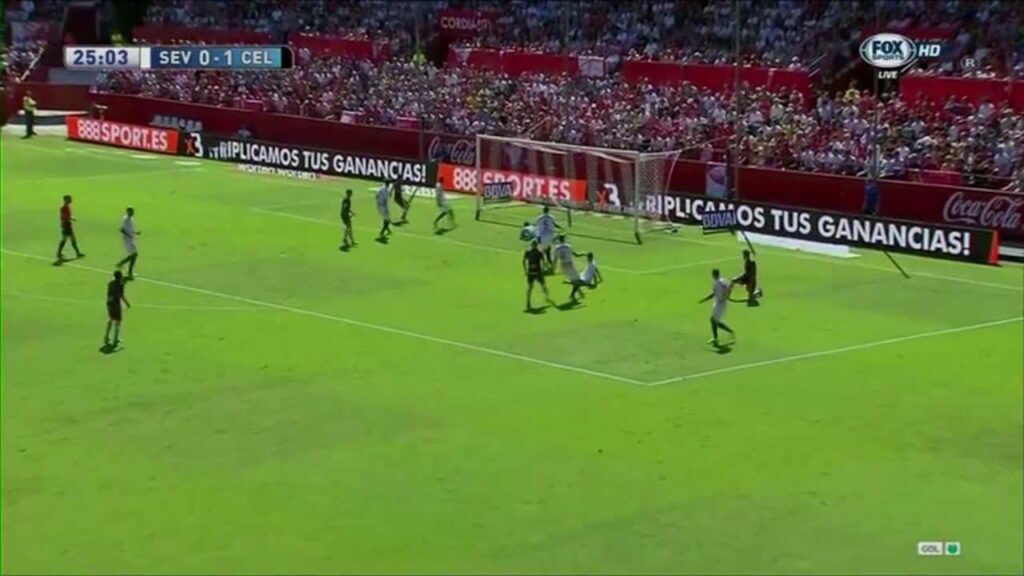 Daniel Wass scorer mod Sevilla FC